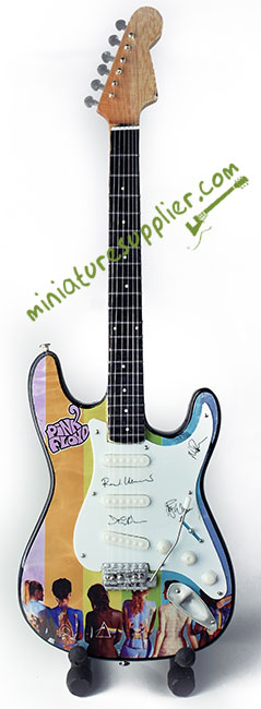 Miniature guitar Paul Stanley KISS