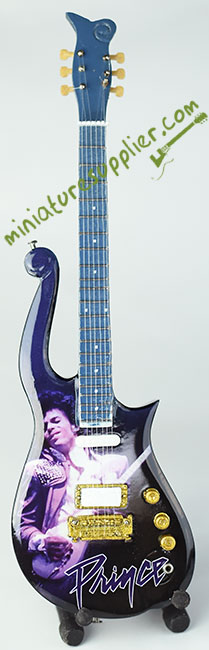 Miniature guitar Ron Thal Swiss