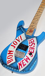 New Jersey guitar miniature belong eith Bon Jovi