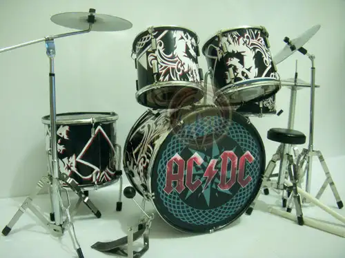 supply miniature drum set Phil Rudd ACDC