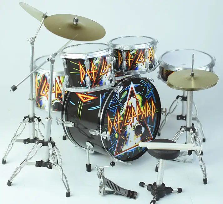 Side view of miniature Drum Set Def Leppard Hysteria 