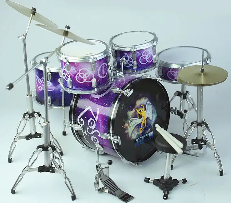 Side view of miniature Drum Set John Bonham Led Zeppelin Angle