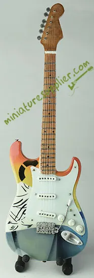 Miniature guitar replica Eric Clapton Crash