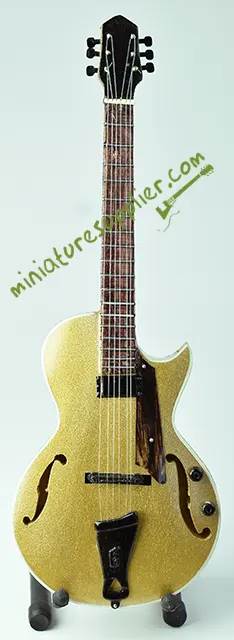 Miniature guitar model kit Andy Summer Classic collectibles for music lover