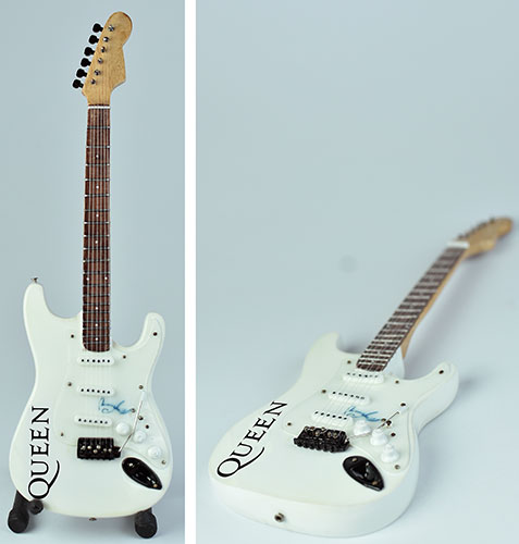 Replica miniature guitar electric made in Bali Indonesia