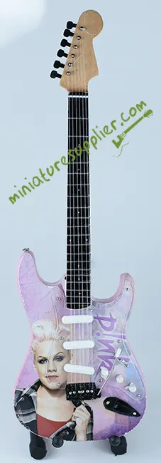 Miniature guitar display P!NK
