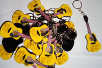 Shipment miniature music instrument decoration
