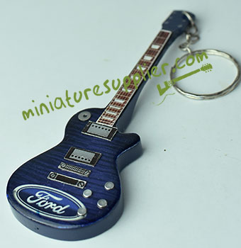 Keyring guitar miniature made in Bali Indonesia