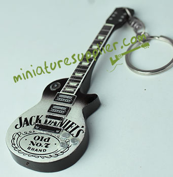 Keyring guitar miniature made in Bali Indonesia