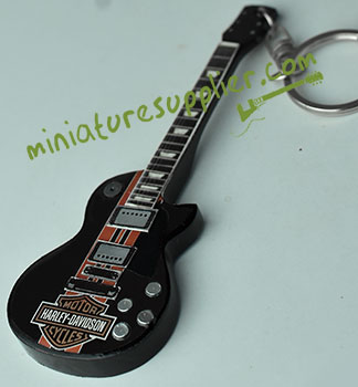 Keyring guitar miniature made in Bali Indonesia