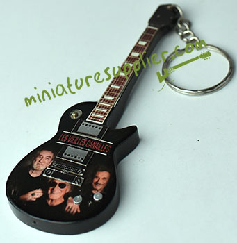 Keyring guitar miniature made in Bali Indonesia