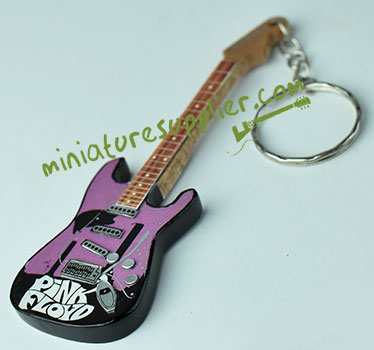 Keyring guitar miniature made in Bali Indonesia