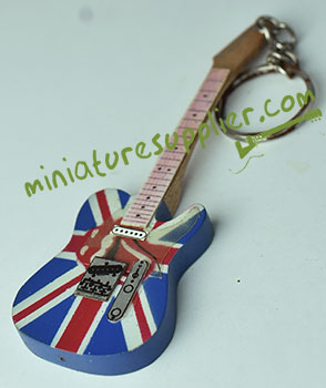 Keyring guitar miniature made in Bali Indonesia