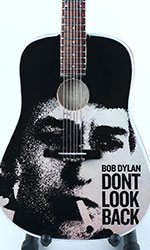 wholeasle miniature guitar acoustic ornament