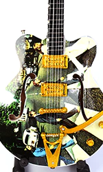 The Beatles The ABBEY Road miniature guitar airbrush