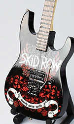miniature guitar model Skidrow Remember me